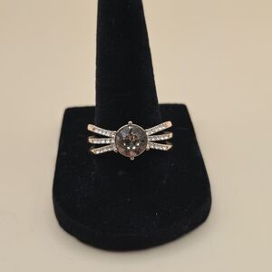 Elegant Rose Gold Women's Ring